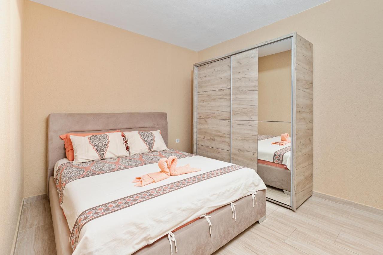 Sun Rays Apartment Kotor Exterior photo