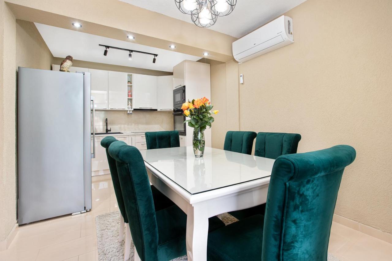 Sun Rays Apartment Kotor Exterior photo