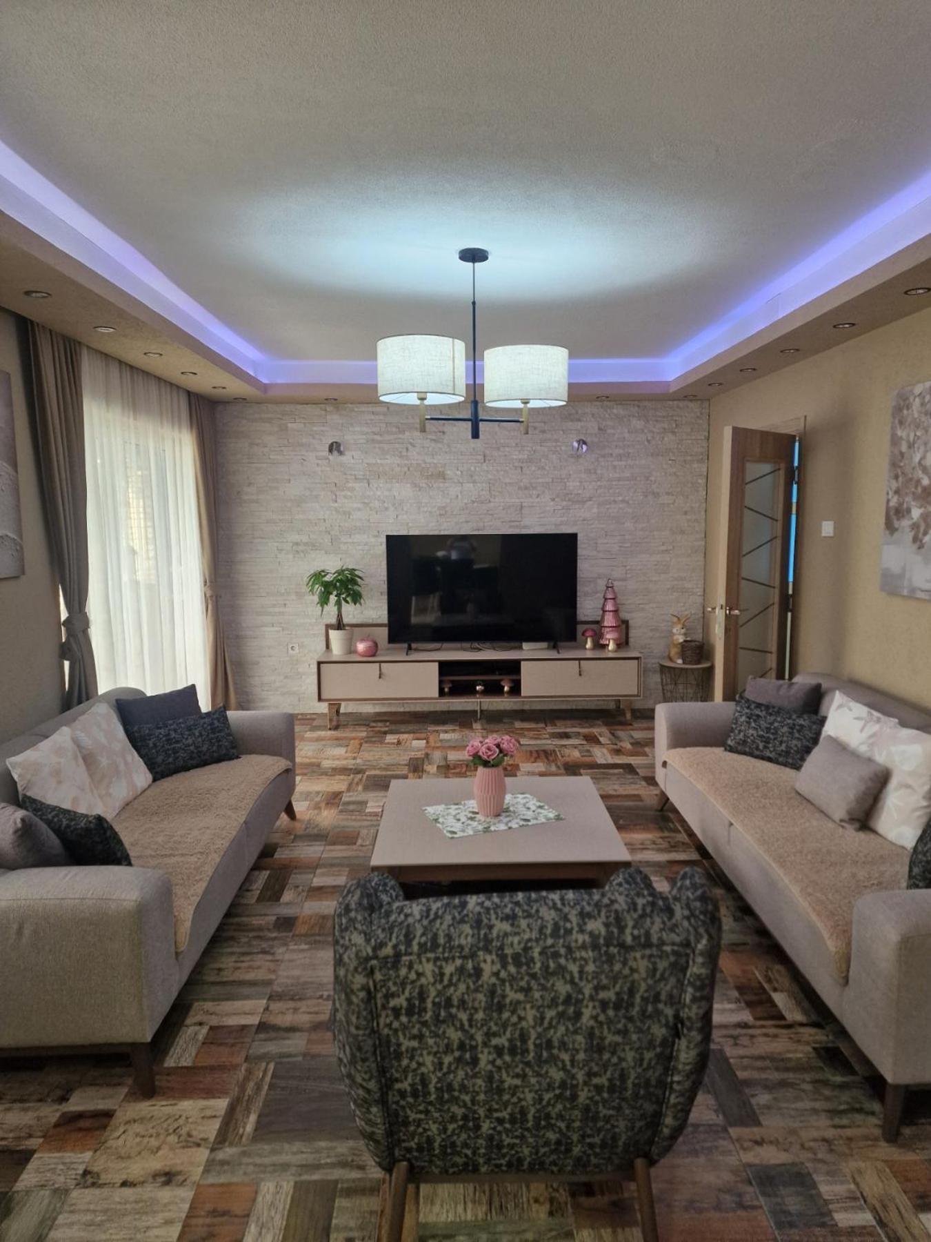 Sun Rays Apartment Kotor Exterior photo